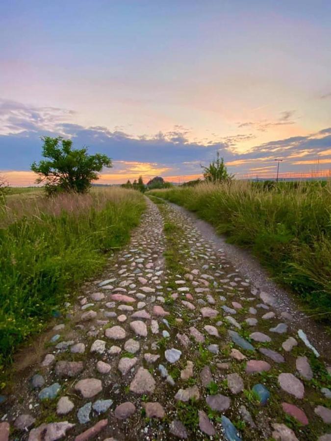 Uroczysko Skomackie Старе-Юхи Экстерьер фото