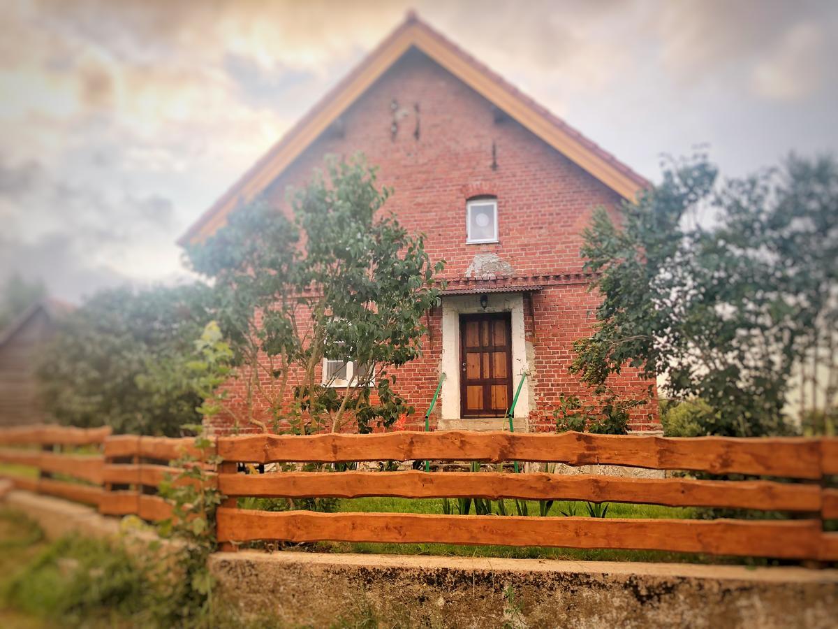 Uroczysko Skomackie Старе-Юхи Экстерьер фото